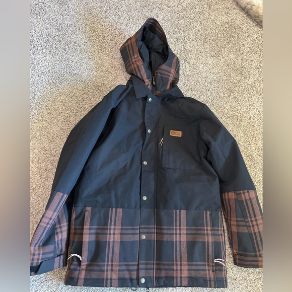 PICTURE Snowboard Jacket - Medium - Black and brown plaid - Excellent condition - Picture 1 of 6